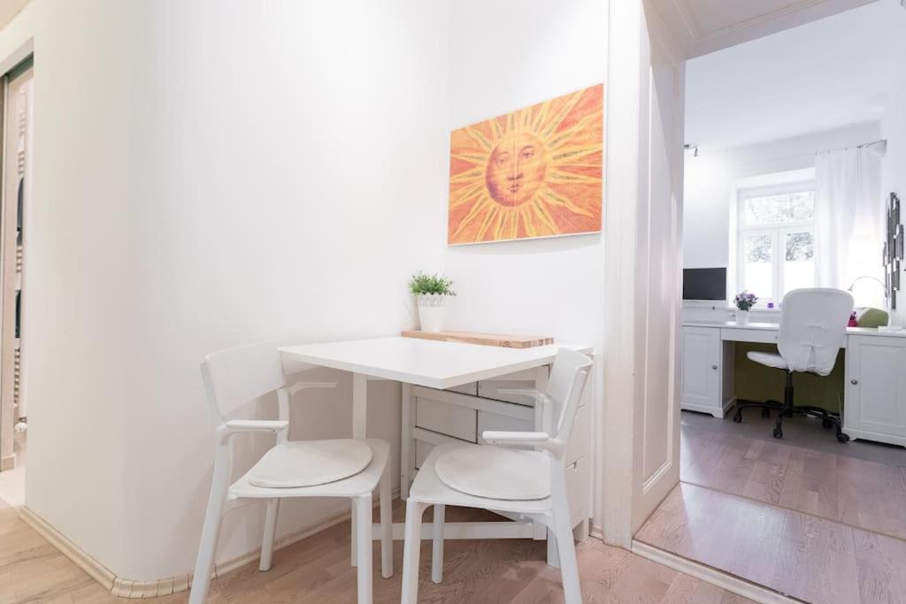 Danube Art Apartments Vienna Exterior photo
