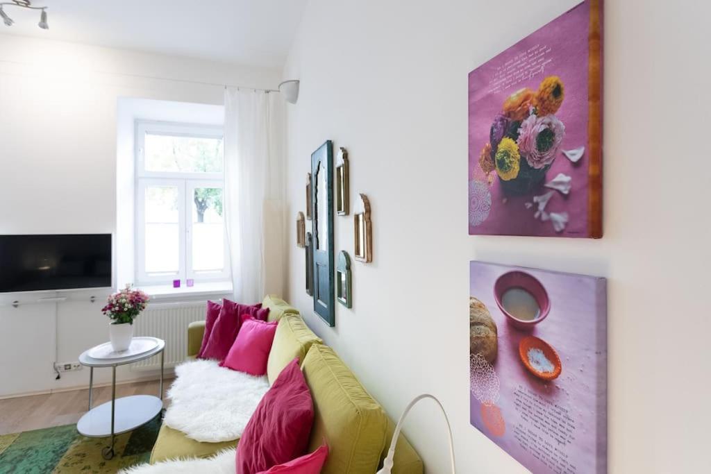 Danube Art Apartments Vienna Exterior photo